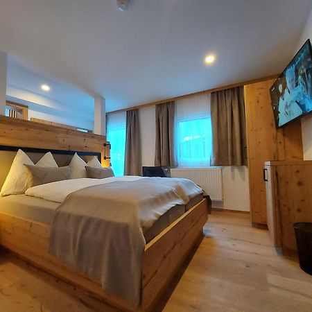 דורפגשטיין Hotel Gasthof Walcher מראה חיצוני תמונה