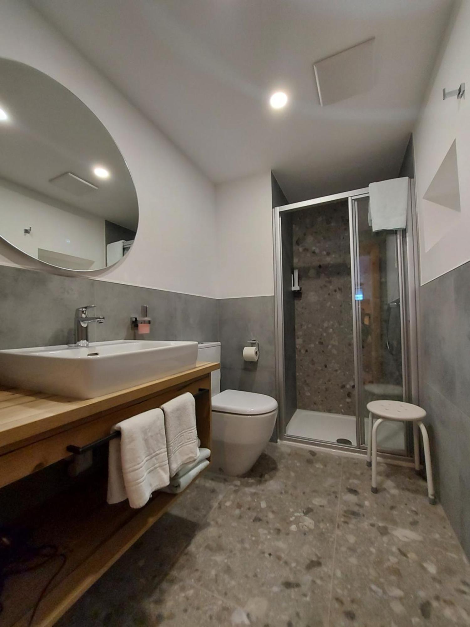 דורפגשטיין Hotel Gasthof Walcher מראה חיצוני תמונה