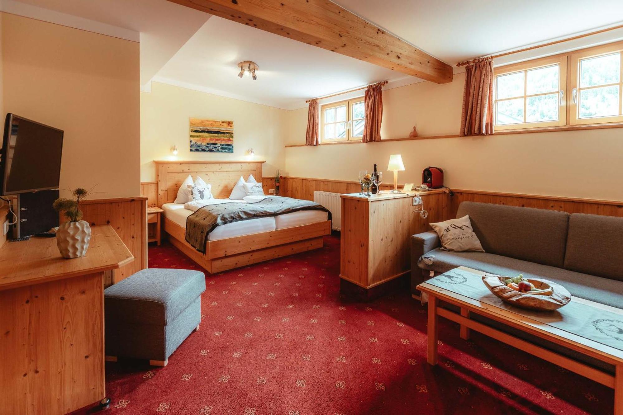 דורפגשטיין Hotel Gasthof Walcher מראה חיצוני תמונה